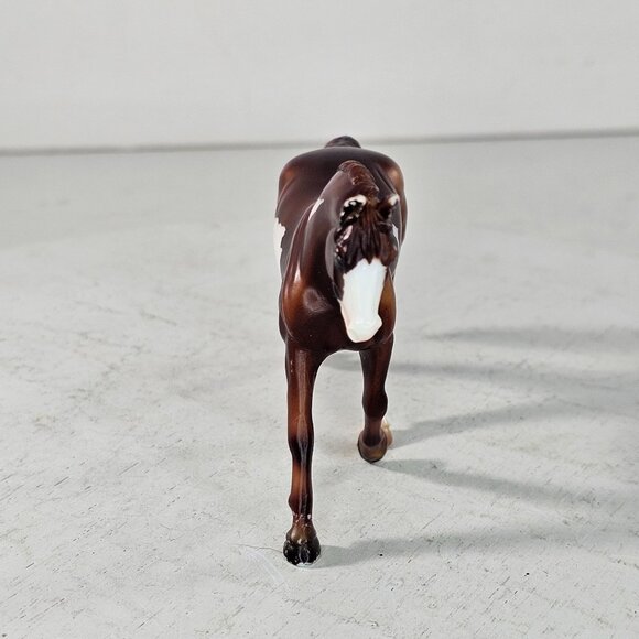 Breyer Stablemate Body Horse Trotting Warmblood Chestnut Pinto #5885 AS IS - Picture 3 of 10